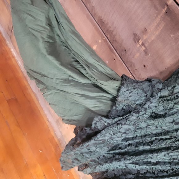 Vintage forest green lace dress with cotton slip - Picture 4 of 9